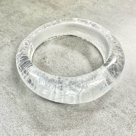 Vtg Fashion Clear Crackled Lucite Silver Metallic Bangle Chunky Bracelet - Picture 1 of 5